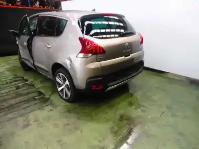 Veicolo di demolizione peugeot 3008 allure dell'anno 2015 alimentato bhz