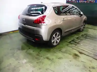Veicolo di demolizione peugeot 3008 allure dell'anno 2015 alimentato bhz