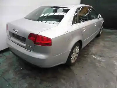 Veículo de Sucata audi a4 berlina (8e) 2.0 tdi 16v (103kw) do ano 2005 alimentado blb