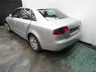 Veículo de Sucata audi a4 berlina (8e) 2.0 tdi 16v (103kw) do ano 2005 alimentado blb