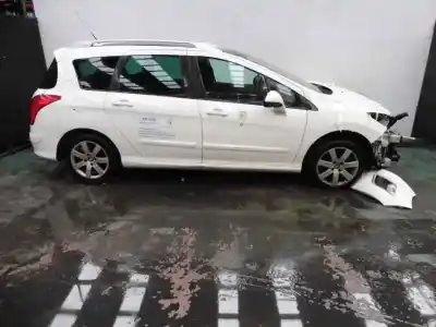 Sloopvoertuig PEUGEOT 308 SW Active van het jaar 2011 aangedreven RH02