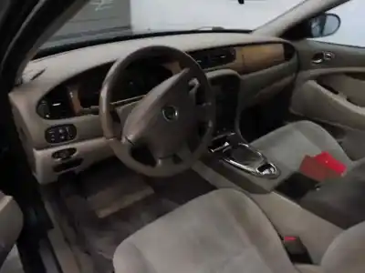 Sloopvoertuig jaguar s-type 2.5 v6 executive van het jaar 2003 aangedreven jb