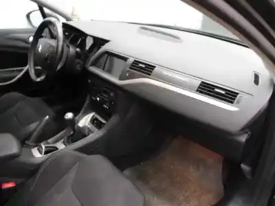 Veículo de Sucata citroen c5 berlina millenium do ano 2009 alimentado 9hzdv6ted4