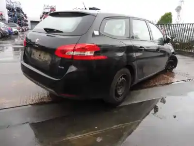 Veículo de Sucata peugeot 308 sw access do ano 2015 alimentado bh02