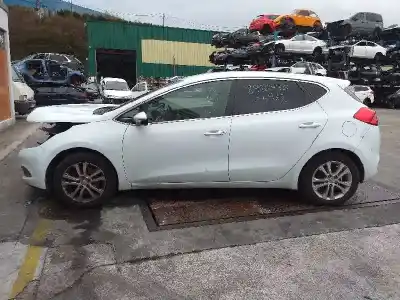 Scrapping Vehicle kia cee´d concept of the year 2014 powered d4fc