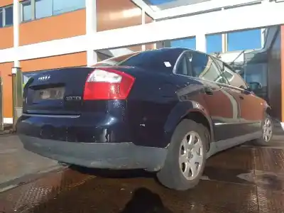 Veículo de Sucata audi a4 berlina (8e) 1.9 tdi (96kw) do ano 2002 alimentado awx