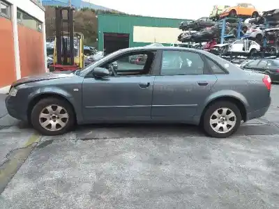 Veículo de Sucata audi a4 berlina (8e) 1.8 t sport edition do ano 2001 alimentado avj