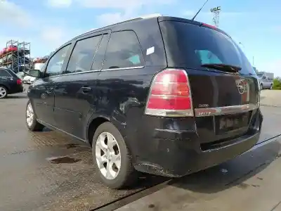 Vehículo de desguace opel zafira b 1.9 cdti del año 2006 con motor z19dt