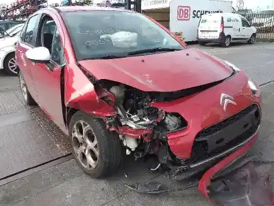 Veículo de Sucata citroen c3 collection do ano 2013 alimentado 8h01