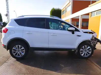 Vehículo de desguace FORD KUGA (CBV) 2.0 TDCi CAT del año 2010 con motor UFDA