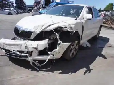 Veículo de Sucata skoda octavia berlina (1z3) family do ano 2011 alimentado cayc