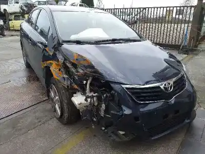 Veículo de Sucata toyota avensis (t27) advance do ano 2009 alimentado 1ad