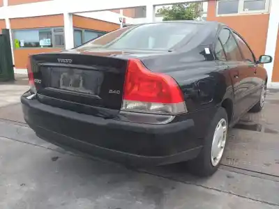 Veículo de Sucata volvo s60 berlina 2.4 diesel do ano 2003 alimentado d5244t2