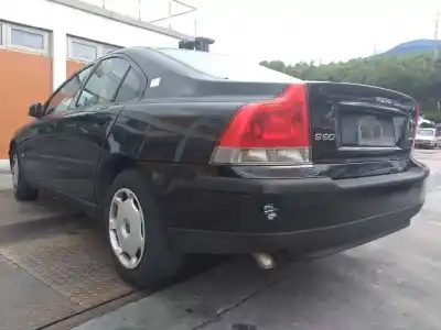 Veículo de Sucata volvo s60 berlina 2.4 diesel do ano 2003 alimentado d5244t2