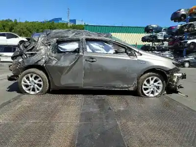 Здавання транспортного засобу toyota auris hybrid business року 2018 потужний 2zr