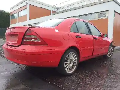 Verschrottungsfahrzeug mercedes                                           clase c (w203) berlina                                                                                                                                                                                                                                     200 cdi (203.004)                                                                                                                                                                                                                                          des jahres 2000 angetrieben om611962