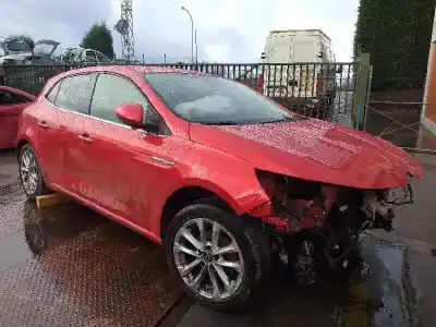 Veículo de Sucata renault megane iv berlina 5p zen do ano 2018 alimentado k9kg6