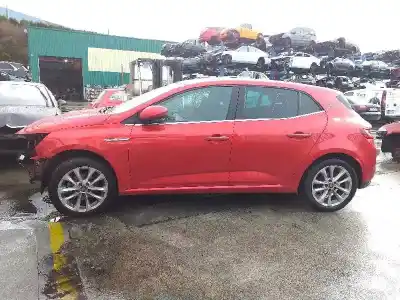 Veículo de Sucata renault megane iv berlina 5p zen do ano 2018 alimentado k9kg6