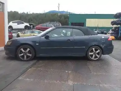 Sloopvoertuig saab 9-3 cabrio 2.0 van het jaar 2003 aangedreven b 207 l