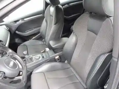 Veículo de Sucata audi a3 sportback (8va) attraction do ano 2015 alimentado crlb