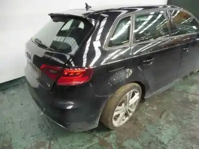 Veículo de Sucata audi a3 sportback (8va) attraction do ano 2015 alimentado crlb