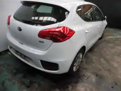 Sloopvoertuig kia cee´d concept van het jaar 2017 aangedreven d4fc