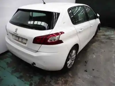 Veículo de Sucata peugeot 308 active do ano 2013 alimentado 9h06