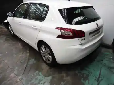 Veículo de Sucata peugeot 308 active do ano 2013 alimentado 9h06