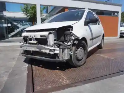 Veículo de Sucata renault twingo societe do ano 2011 alimentado k9k820