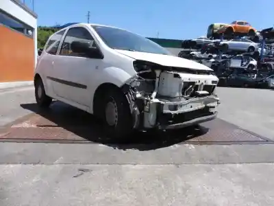 Veículo de Sucata renault twingo societe do ano 2011 alimentado k9k820