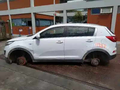 Здавання транспортного засобу KIA SPORTAGE Basic 4x2 року 2012 потужний G4FD