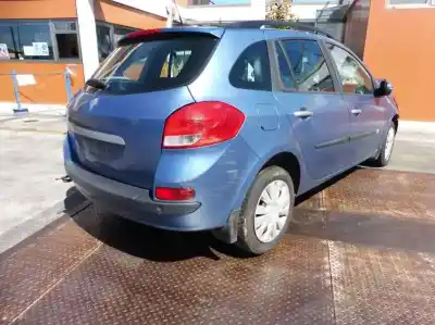 Veículo de Sucata renault clio grandtour expression do ano 2010 alimentado k9k766