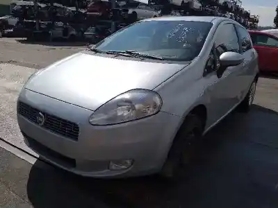 Veicolo di demolizione fiat grande punto (199_) 1.4 (199axb11 199axb1a 199bxb1a 199axl1a) dell'anno 2007 alimentato 