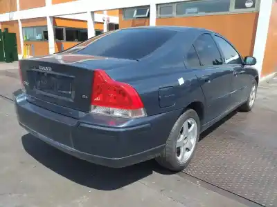 Veículo de Sucata volvo s60 berlina 2.4 (125kw) do ano 2008 alimentado b5244s