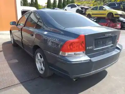 Veículo de Sucata volvo s60 berlina 2.4 (125kw) do ano 2008 alimentado b5244s