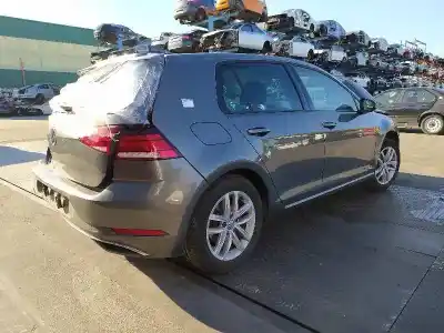 Sloopvoertuig volkswagen golf vii lim. (bq1) advance van het jaar 2018 aangedreven czca