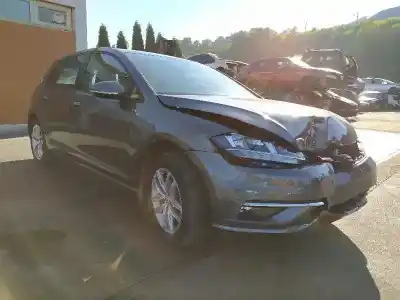 Sloopvoertuig volkswagen golf vii lim. (bq1) advance van het jaar 2018 aangedreven czca