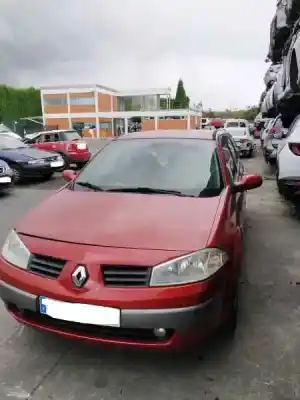 Veículo de Sucata RENAULT MEGANE II BERLINA 3P Confort Authentique do ano 2006 alimentado K4M T7
