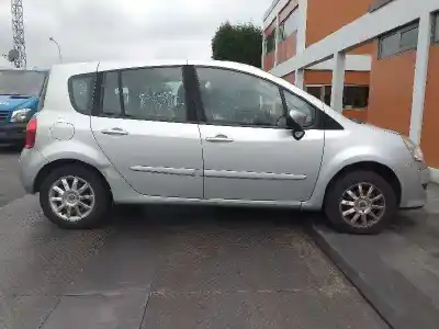 Здавання транспортного засобу RENAULT GRAND MODUS Dynamique року 2009 потужний D4F740