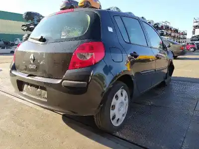 Veicolo di demolizione renault clio iii authentique dell'anno 2008 alimentato d4f d7