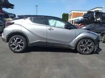 Véhicule à la ferraille TOYOTA                                             C-HR                                                                                                                                                                                                                                                       AX1T(EU.M)/ZYX10(H)/ZYX10L-AHXGBW(3A)                                                                                                                                                                                                                      de l'année 2016 alimenté 2ZE