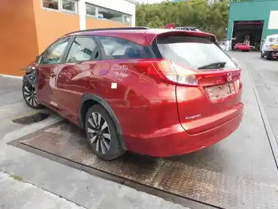 Veicolo di demolizione honda civic tourer (fk) sport dell'anno 2013 alimentato n16a1