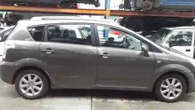 Здавання транспортного засобу toyota corolla verso (r1) 1.8 sol року 2006 потужний 1zzfe