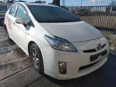 Veicolo di demolizione toyota prius (nhw30) eco dell'anno 2011 alimentato 2zr