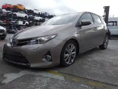 Утилизация автомобиля toyota auris hybrid active года 2013 питание 2zr