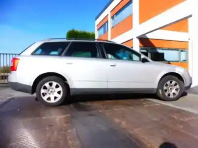 Veículo de Sucata AUDI A4 AVANT (8E) 1.9 TDI (96kW) do ano 2002 alimentado AVF