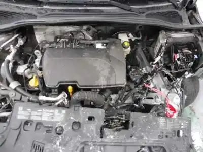 Sloopvoertuig renault clio iv authentique van het jaar 2014 aangedreven d4f d7