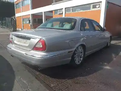 Scrapping Vehicle jaguar xj (x350, x358) 4.2 of the year 2003 powered gsb