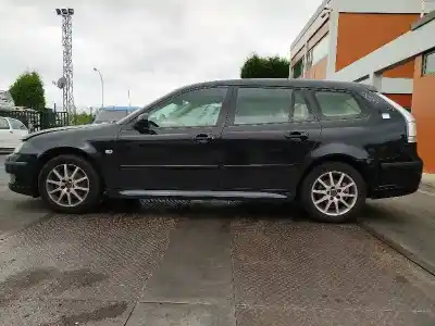 Véhicule à la ferraille SAAB 9-3 BERLINA 1.9 TiD Linear (I/D) de l'année 2005 alimenté Z19DT