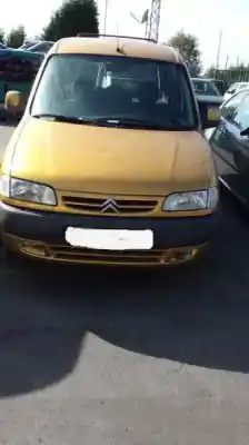 Vehículo de desguace CITROEN BERLINGO  del año 2001 con motor 